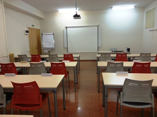 IUDE-Escuela de Negocios Universidad de Oviedo
